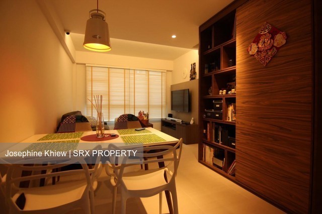 Yishun Street 31 thumbnail photo